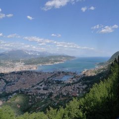 Indipendente a La Spezia,La Spezia